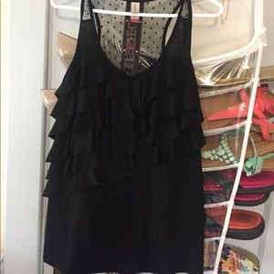 Layered Black racer back with polka dot netting💕